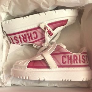 brand new never worn